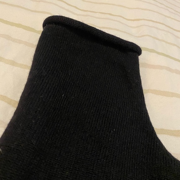Wilfred Aritzia Black Cyprie Sweater 100% Merino wool - Picture 6 of 10